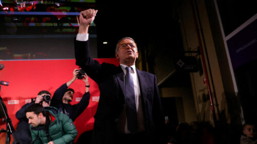 Centre-left candidate António José Seguro defeats far-right rival in Portugal presidential race