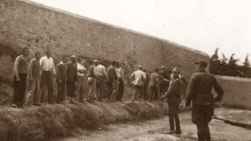 Never-before-seen photos of Nazi executions in Greece surface on eBay