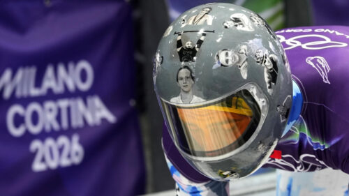 The week in pictures: an Olympics helmet ban, Bondi’s testimony and the start of Carnival