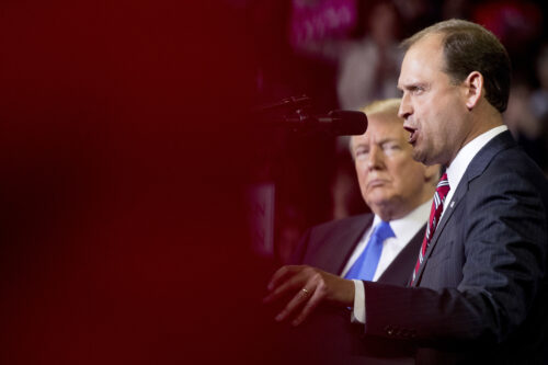 Can Democrats actually flip this red Kentucky district?