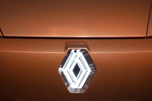 Europe’s struggling auto sector eyes defense contract lifeline