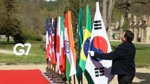 G7 meets in France to mend rupture with US on Middle East war