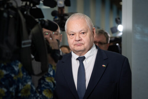 Polish president hunts for alternatives to EU defense loans