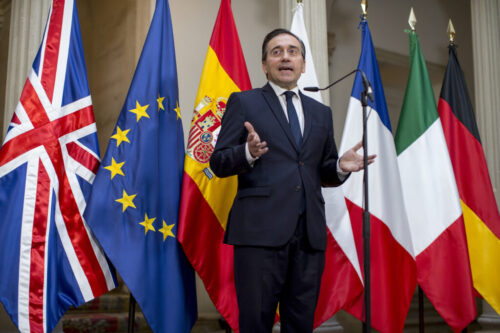 Spanish leader slams Merz for his deference to Trump