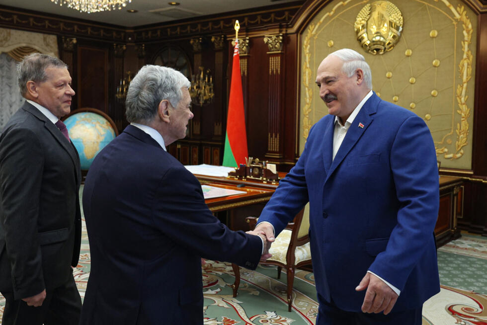 Belarus' President Alexander Lukashenko meets with John Coale, deputy special envoy to US President Donald Trump, in Minsk in this handout picture taken and released by the Belarusian presidential pre