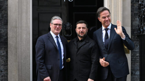 Starmer says ‘focus must remain on Ukraine’ despite war in Iran after talks with Zelensky