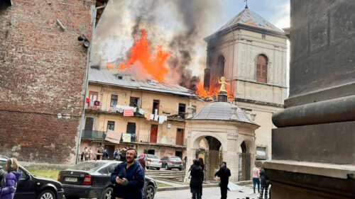 The week in pictures: Massive daytime attack on Ukraine, ‘No Kings’ and France’s adieu to Jospin