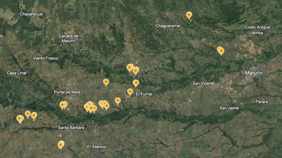 These yellow markers indicate where we spotted gas flares being used in Monagas state in Venezuela in 2025 by looking at images captured by Google Earth, Copernicus and Esri World Imagery Wayback.
