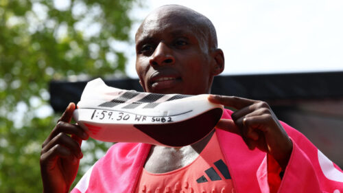 London Marathon: Kenya’s Sabastian Sawe sets world-record men’s time of under 2 hours