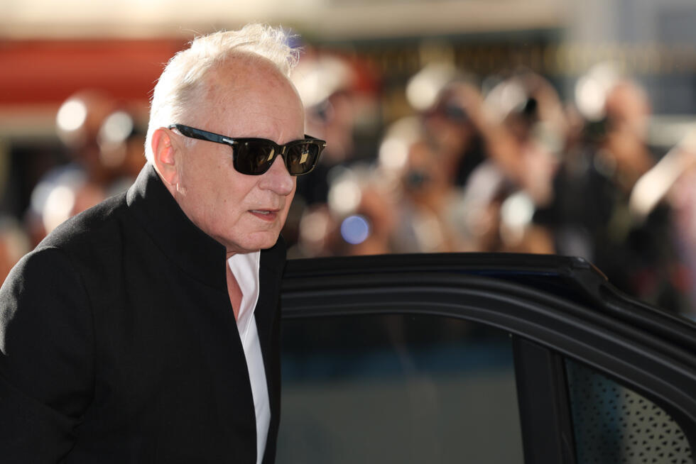 Member of the jury Swedish actor Stellan Skarsgard arrives at the Grand Hyatt Cannes Hotel Martinez in Cannes
