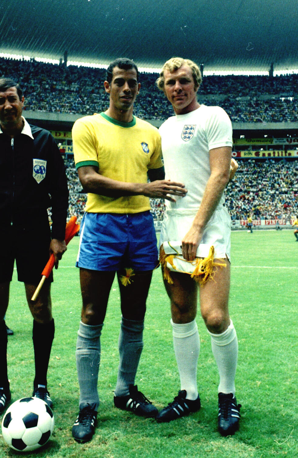 Brazil's captain Carlos Alberto with his English counterpart Bobby Moore.