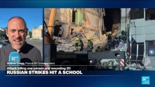 War in Ukraine: Russian strikes hit a school