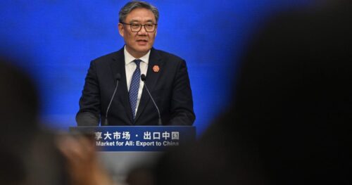 Chinese commerce minister to visit UK as legal fight over British Steel looms