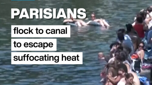#Parisians flock to #canal to escape suffocating #heat